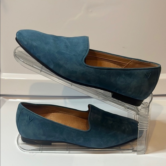Vionic Blue Suede Willa Slip-On Flats size 7 - Picture 6 of 14